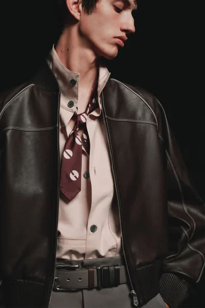 Look 5
